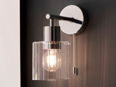 Amos Gauzy Bathroom Wall Light Chrome & Ribbed Glass For Sale